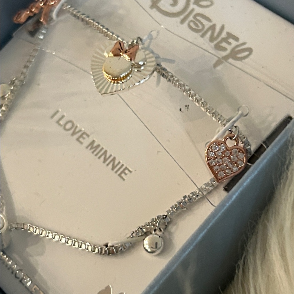 ❌‼️FINAL PRICE DROP‼️❌NEW! Disney Minnie Mouse Heart Charm LOVE BRACELET - Picture 4 of 11